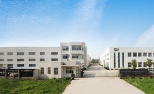 小型高空作業(yè)平臺提升體育場館作業(yè)效率的應用特點