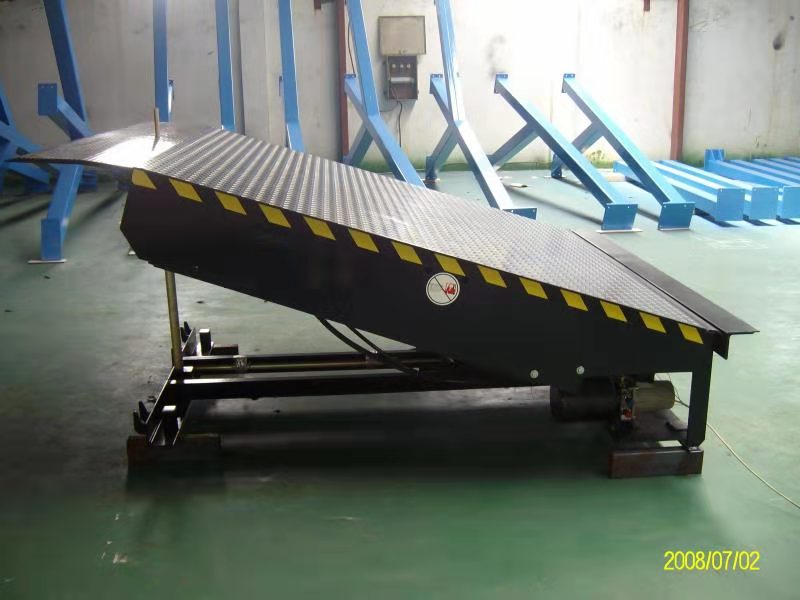 固定式登車(chē)橋 固定式登車(chē)橋